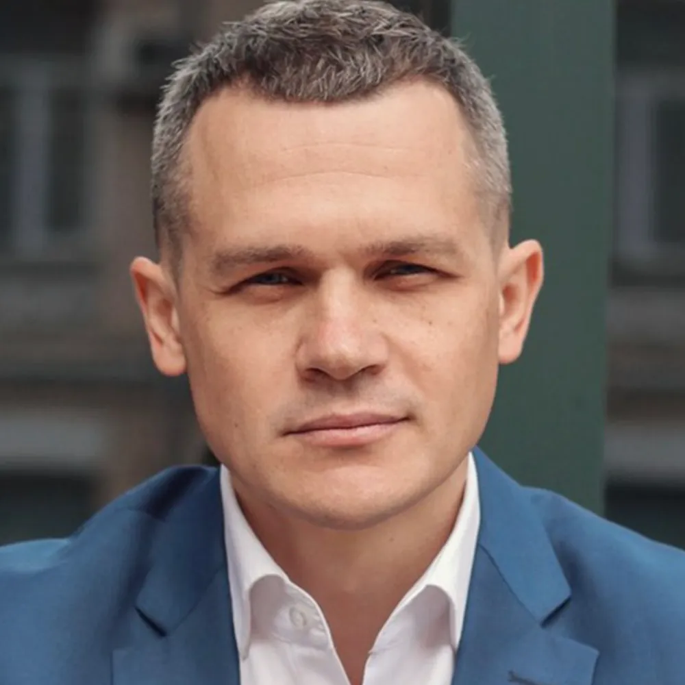 Кучер Олексій Володимирович - біографія, досьє, компромат