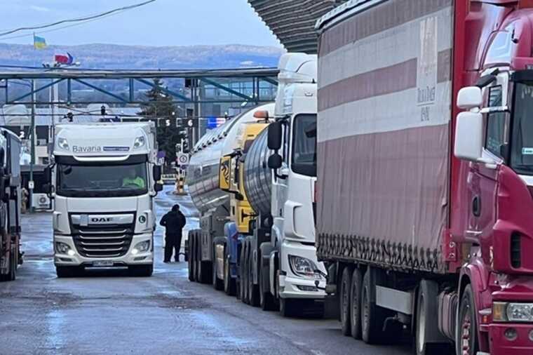 Журналіст повідомив про домовленості щодо розблокування україно-польского кордону