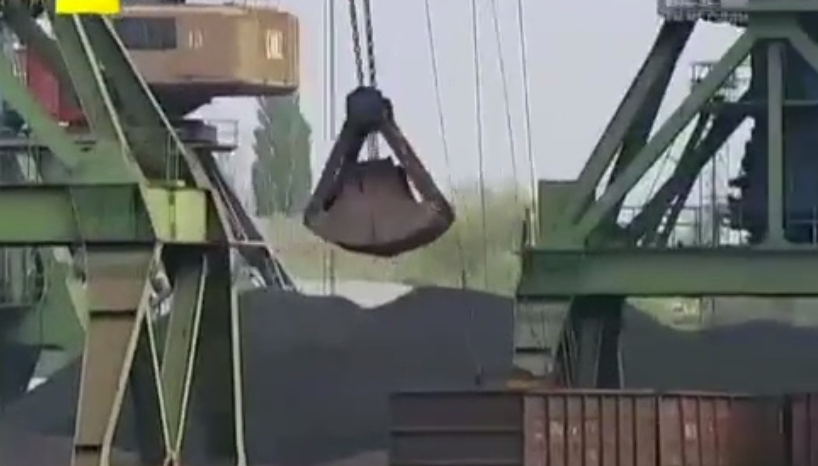 Журналіст опублікував архівне відео 2014 року, як в Бахмуті як працювала вугільна угода Петра Порошенка