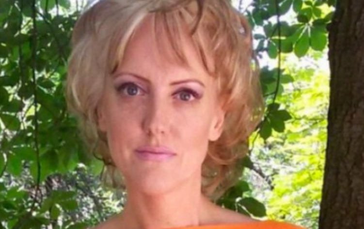 Дружина судді ОАСК Аблова полюбляє "полуничку"